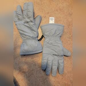 Columbia Soft Gray Insulated Gloves